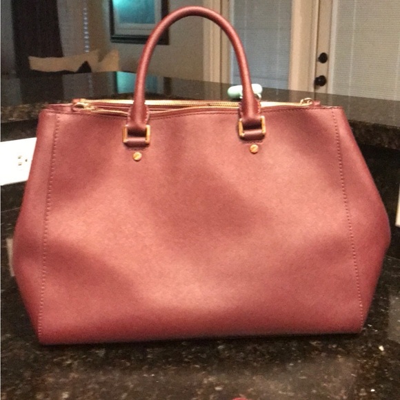 Michael Kors purse and wallet - Picture 2 of 5